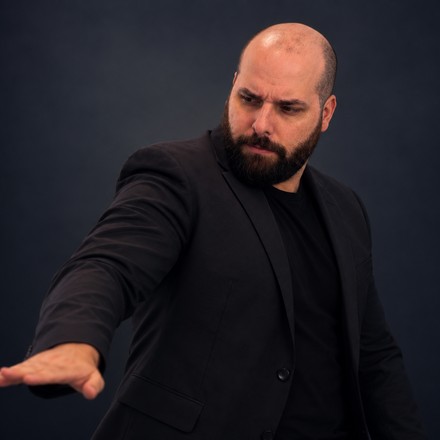 Jason Parker, founder of TradeScalping.com, pointing at the rule that matters most on this page